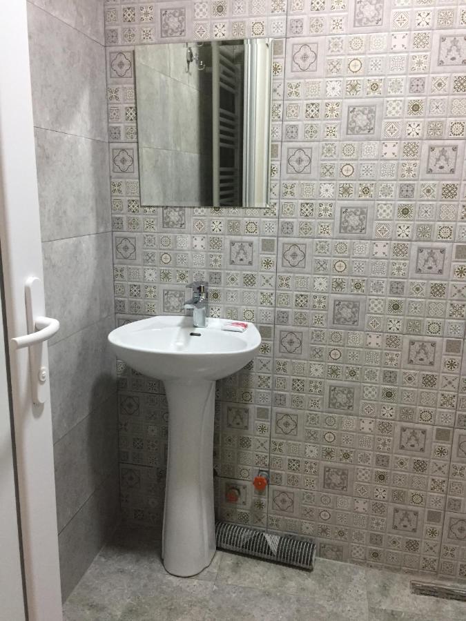 Cristal Hotel Borjomi Eksteriør billede